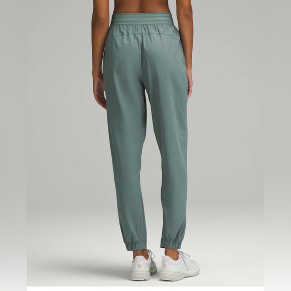 Lululemon License to Train High-Rise Pant - Picture 3 of 8